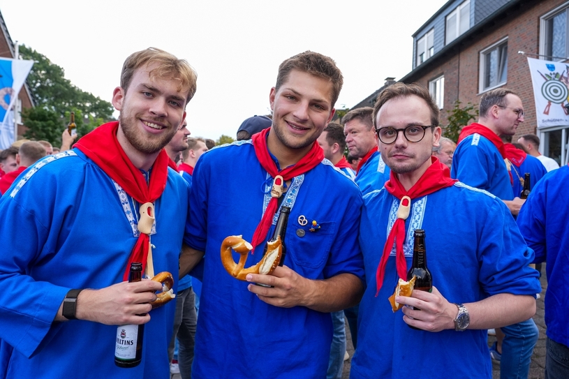 Brezelbrüder beim Brezelabholen 2026.