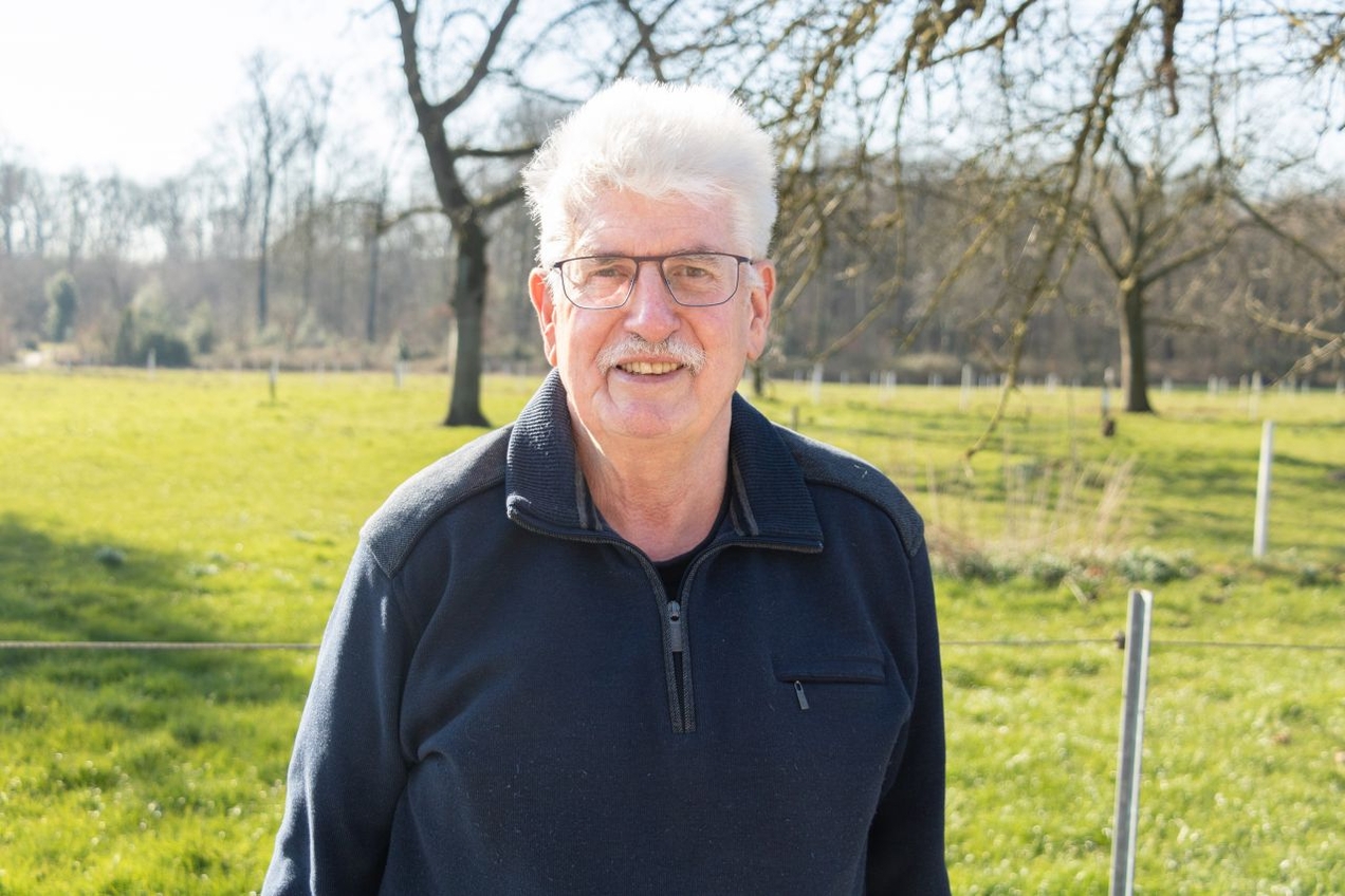 Für den VfB Kirchhellen würde er beinahe alle tun, aber beim Grillen hört der Spaß auf, lacht Werner Stappert. Das macht der Rentner nämlich privat auch nicht gerne.