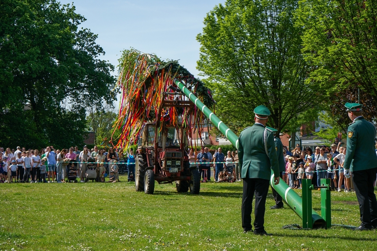 Grafenwald stellt am 1. Mai wieder den Maibaum auf