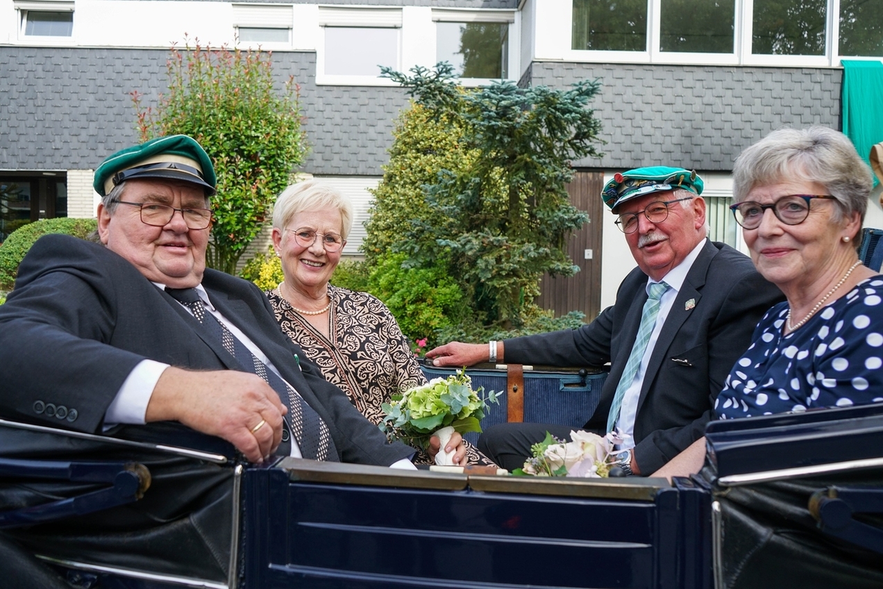Kein Fest wurde ausgelassen: Die Kirchhellener Schützen sind seit über 50 Jahren ein fester Bestandteil in der Familie Dierichs.