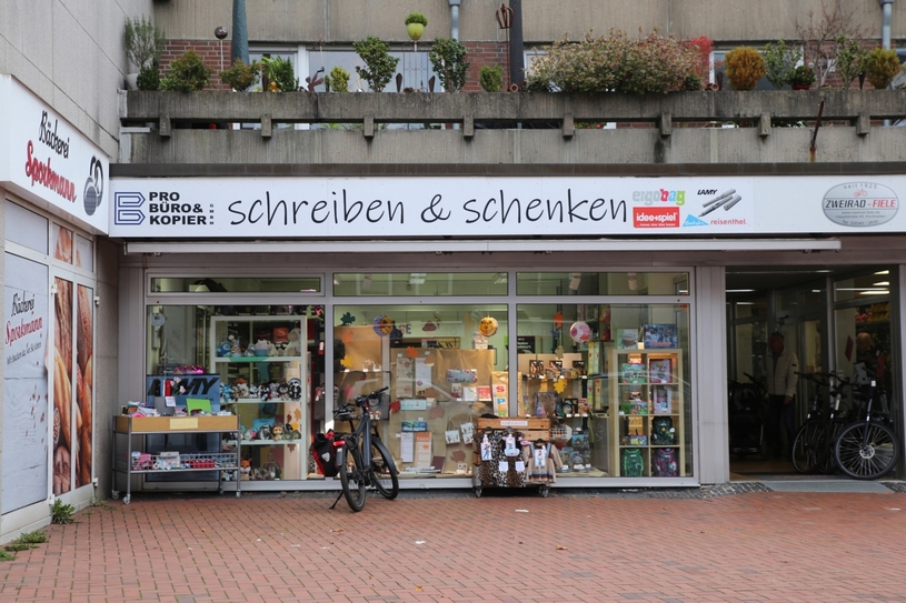 Im November soll Schluss sein: Ein weiteres leeres Ladenlokal wird den Kirchhellener Dorfkern zeichnen.