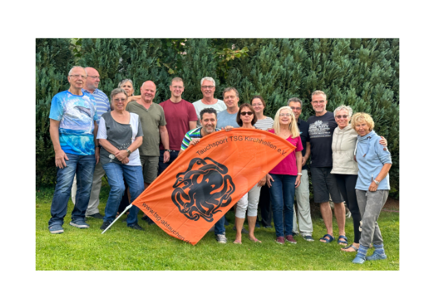 Zur Feier des 50-jährigen Bestehens der Tauchsportabteilung ging es für 19 Taucherinnen und Taucher für ein Wochenende zum Kreidesee.