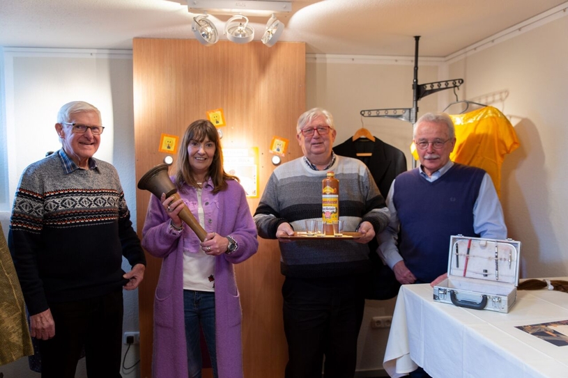Die Regisseure Bernd und Claudia Hollender, der Vorsitzende des Heimatvereins Peter Pawliczek sowie Kurator Willi Stein freuen sich auf die Eröffnung.