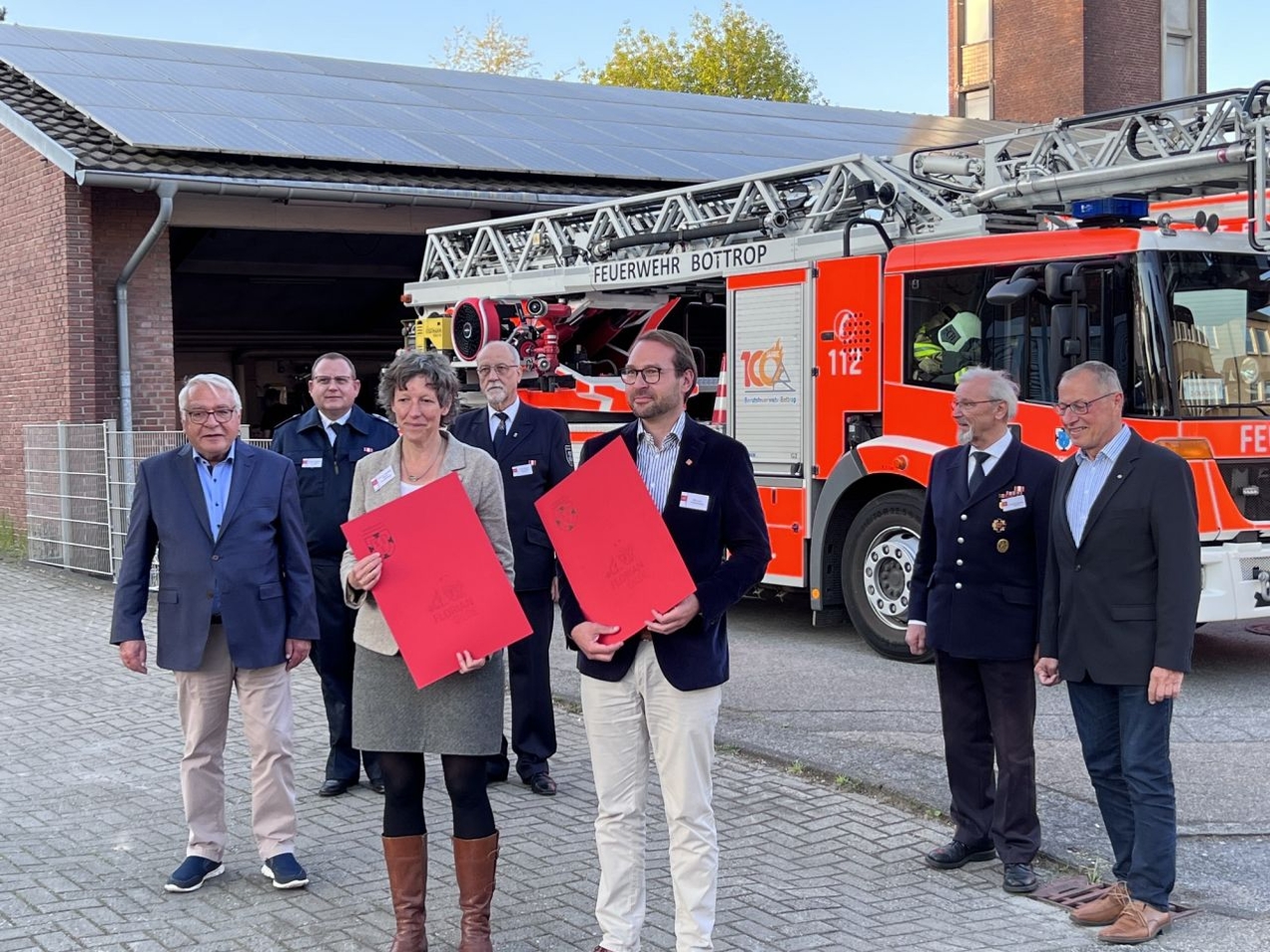 Feierliche Veranstaltung der Floriangilde bring neue Knappen hervor