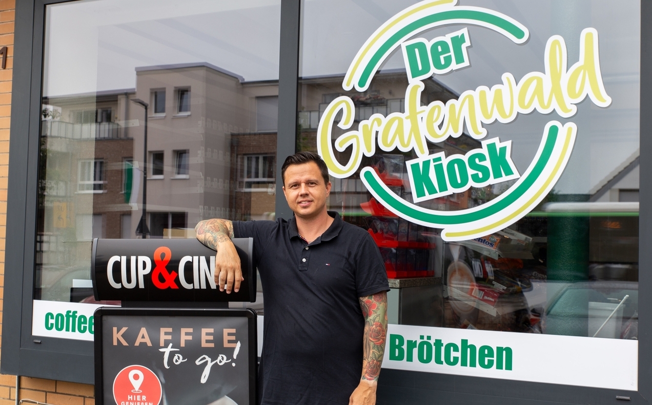 Timo Schubert hat sich vor drei Jahren den Traum vom eigenen Kiosk in Kirchhellen-Grafenwald erfüllt und seither einige Aktionstage anbieten können.