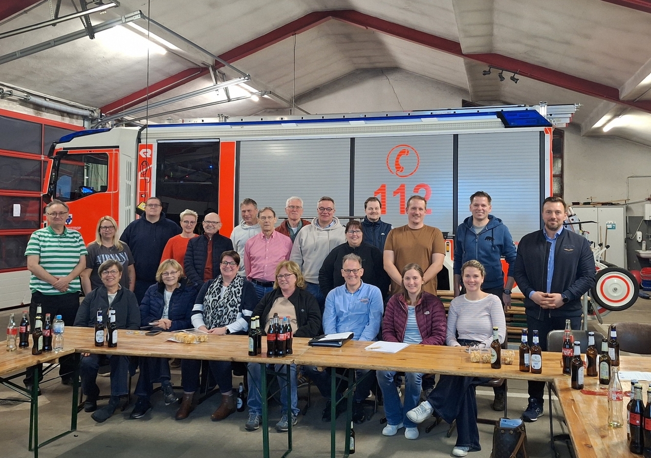 Der Stammtisch der Vereine traf sich jüngst bei der Freiwilligen Feuerwehr Kirchhellen, um sich auszutauschen.