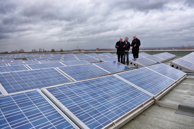 Das Bild zeigt den Start der Bottroper Solaroffensive im Jahr 2019.