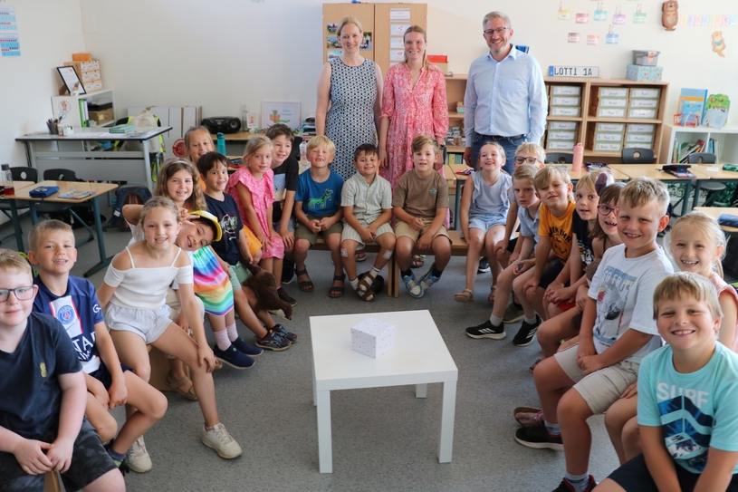 Die aktuellen Erstklässler haben ihr erstes Jahr an der Johannesschule erfolgreich hinter sich gebracht. Für die I-Dötzchen geht es nach den Sommerferien los.
